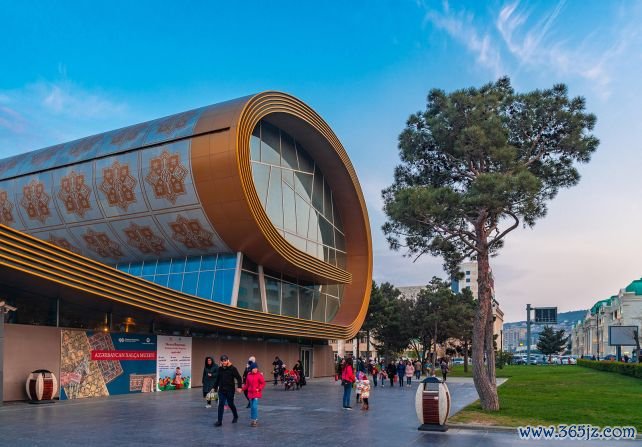 The Azerbaijan National Carpet Museum was designed by Austrian architect Franz Janz and is shaped like a rolled carpet. 